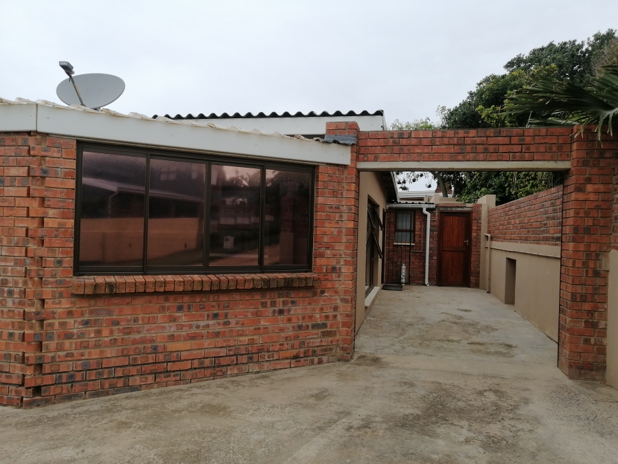 3 Bedroom Property for Sale in Seavale Eastern Cape